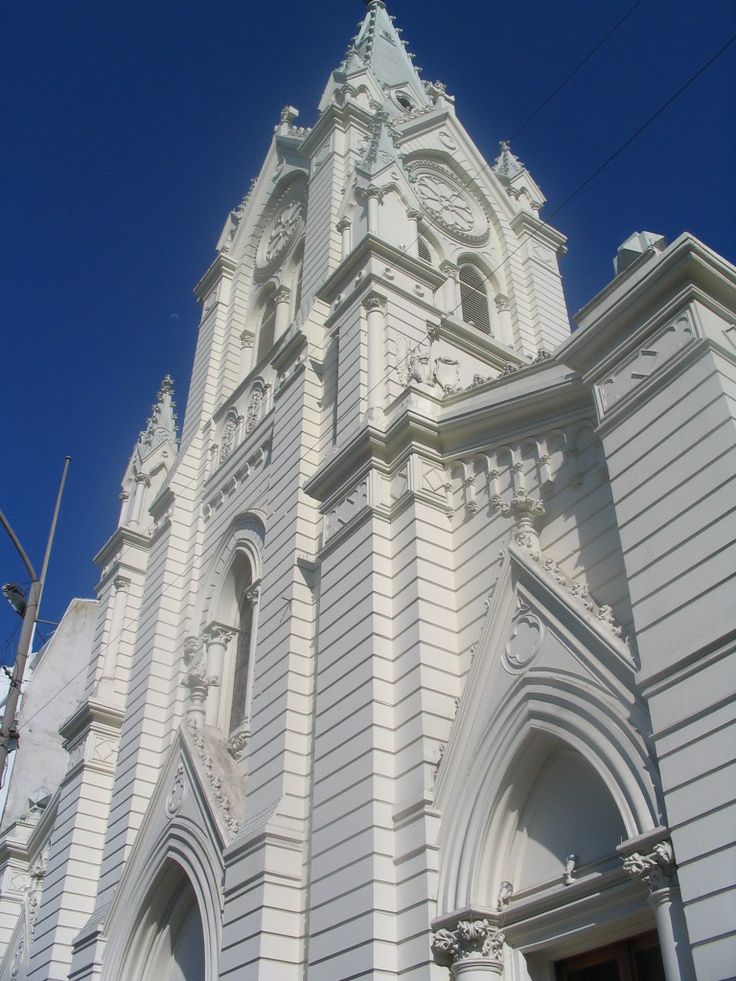 https://mdw-travel-data-us-east-1.s3.amazonaws.com/img/country/Chile/Antofagastas-Cathedral/img_02.jpg