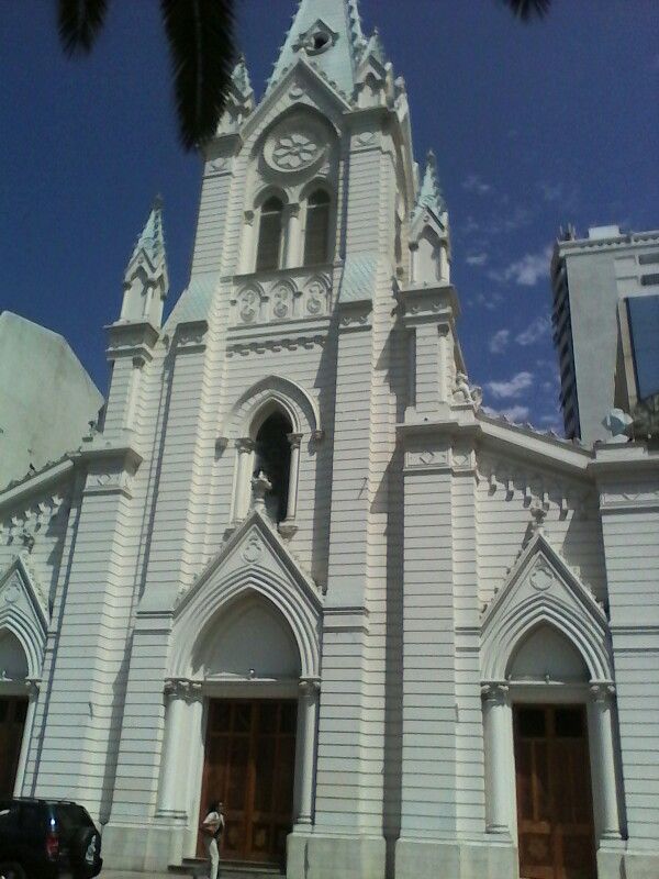 https://mdw-travel-data-us-east-1.s3.amazonaws.com/img/country/Chile/Antofagastas-Cathedral/img_03.jpg