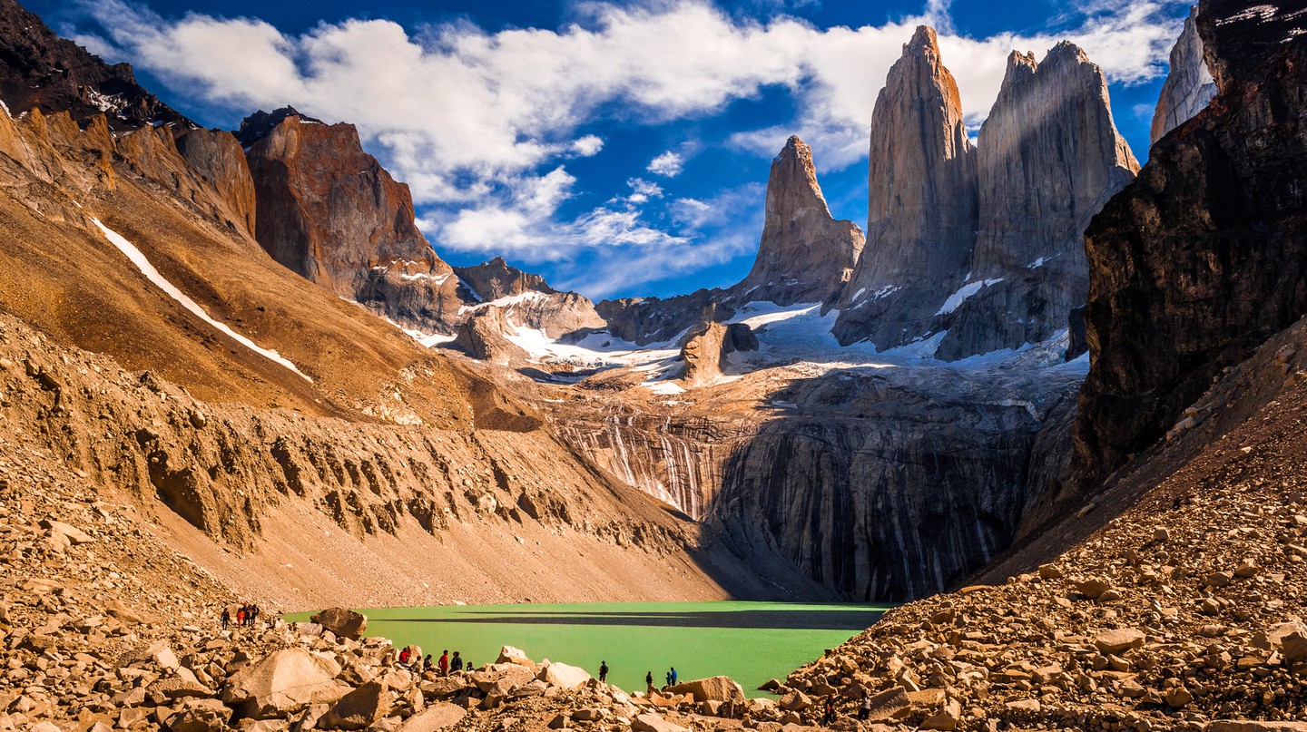 https://mdw-travel-data-us-east-1.s3.amazonaws.com/img/country/Chile/Canon-del-Blanco/img_01.jpg