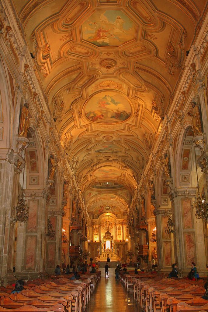 https://mdw-travel-data-us-east-1.s3.amazonaws.com/img/country/Chile/Cathedral-of-the-Most-Holy-Conception/img_03.jpg
