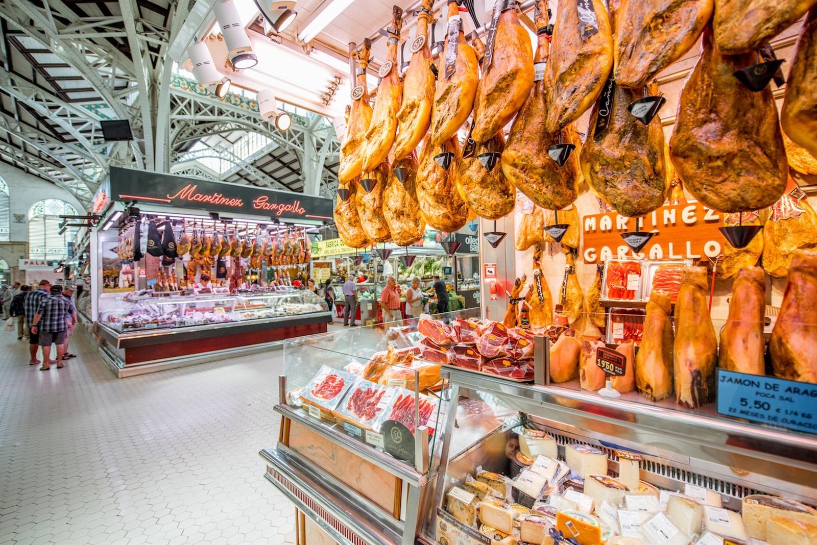 https://mdw-travel-data-us-east-1.s3.amazonaws.com/img/country/Chile/Central-Market--Mercado-Central-/img_01.jpg