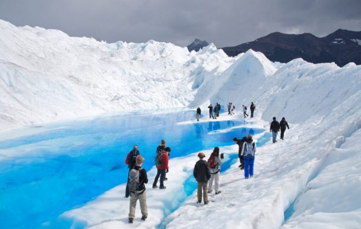 https://mdw-travel-data-us-east-1.s3.amazonaws.com/img/country/Chile/El-Calafate/img_01.jpg