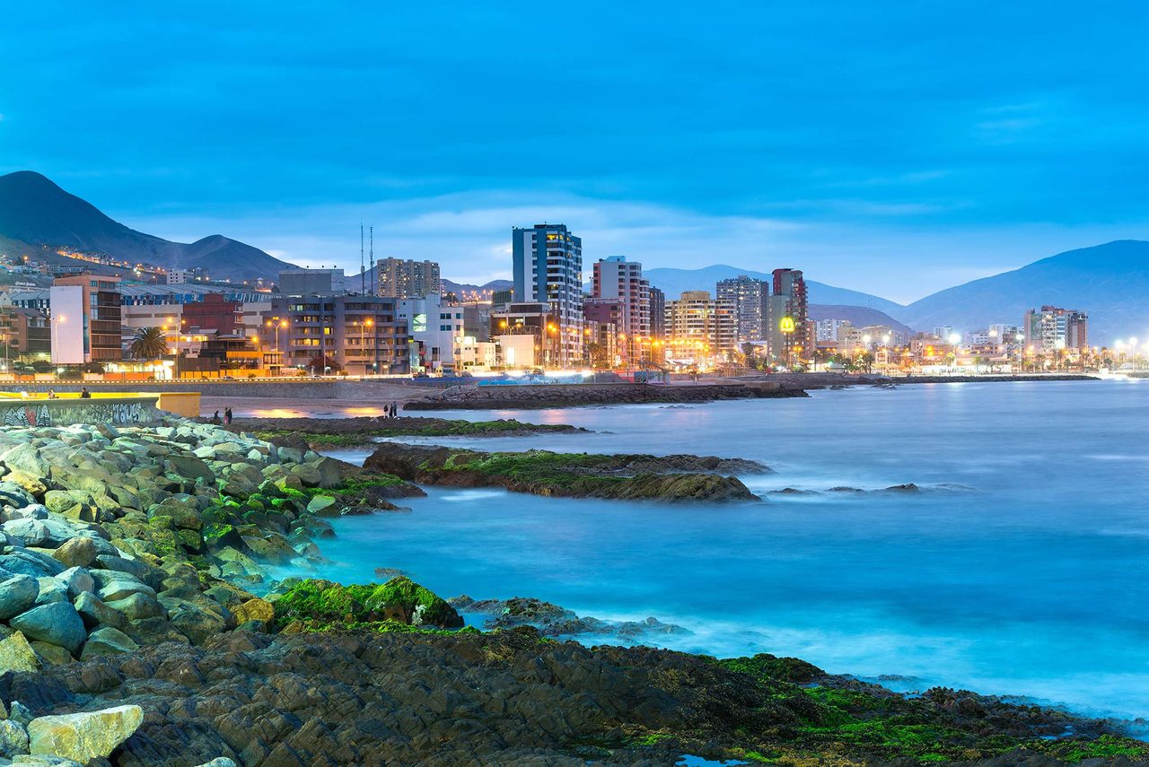 https://mdw-travel-data-us-east-1.s3.amazonaws.com/img/country/Chile/Enjoy-Antofagasta/img_01.jpg
