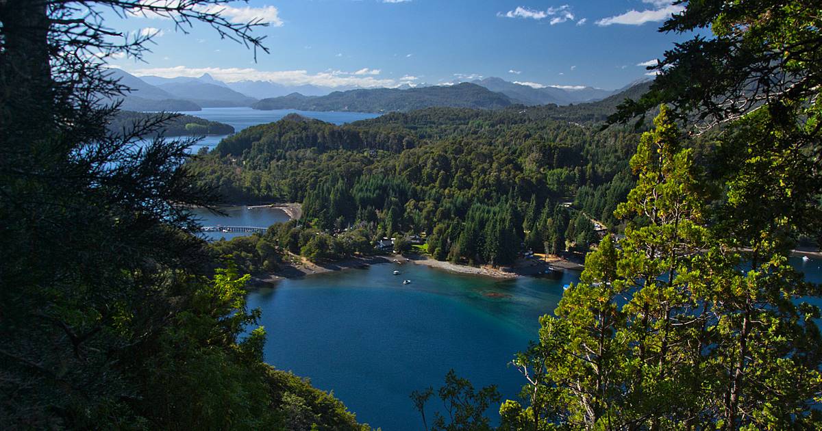 https://mdw-travel-data-us-east-1.s3.amazonaws.com/img/country/Chile/Espacio-Ruta-Angostura/img_00.jpg