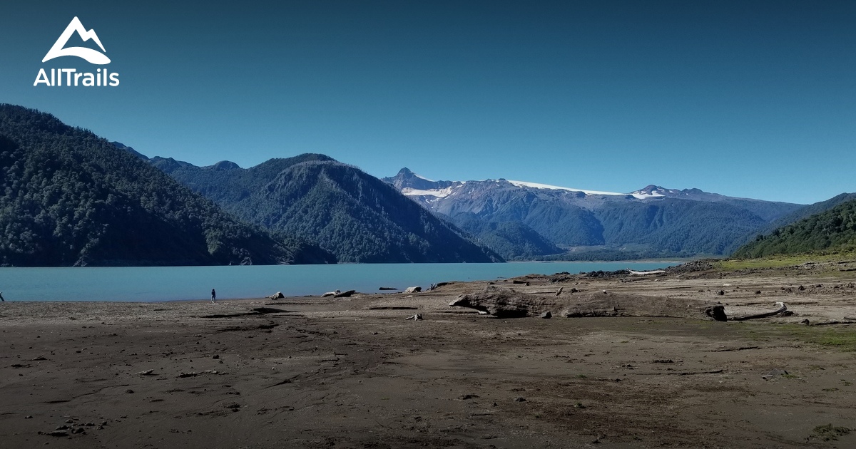 https://mdw-travel-data-us-east-1.s3.amazonaws.com/img/country/Chile/Hornopiren-National-Park/img_02.jpg