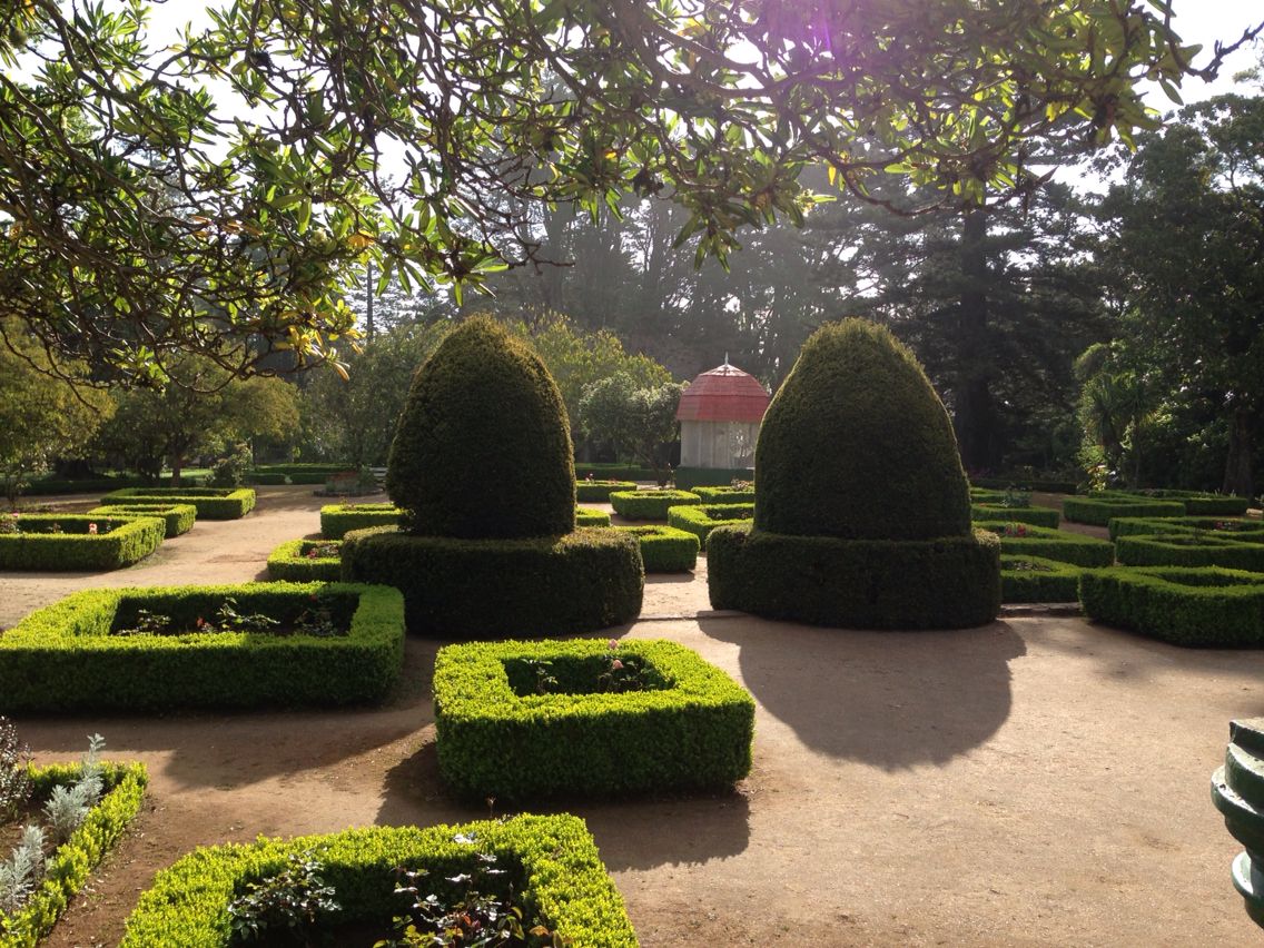 https://mdw-travel-data-us-east-1.s3.amazonaws.com/img/country/Chile/Isidora-Cousino-Park/img_00.jpg