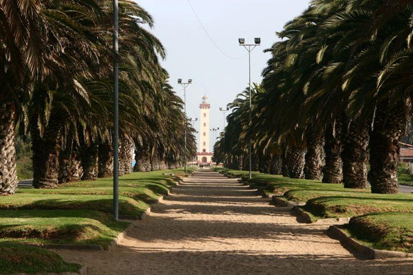 https://mdw-travel-data-us-east-1.s3.amazonaws.com/img/country/Chile/La-Serena/img_01.jpg