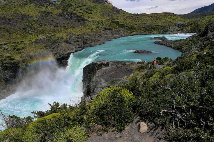 https://mdw-travel-data-us-east-1.s3.amazonaws.com/img/country/Chile/Los-Pelues-Waterfall/img_01.jpg