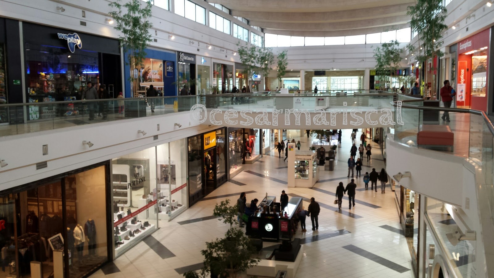 https://mdw-travel-data-us-east-1.s3.amazonaws.com/img/country/Chile/Mall-Plaza-del-Trebol/img_03.jpg
