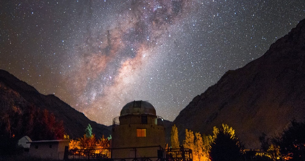 https://mdw-travel-data-us-east-1.s3.amazonaws.com/img/country/Chile/Mamalluca-Observatory/img_03.jpg