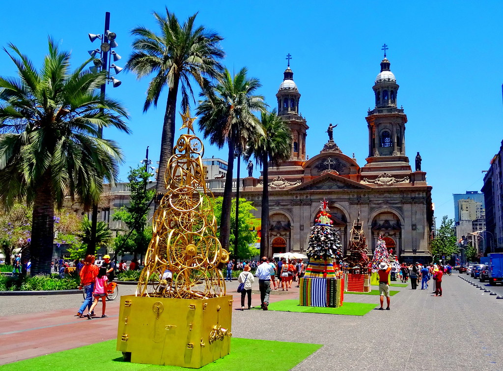 https://mdw-travel-data-us-east-1.s3.amazonaws.com/img/country/Chile/Metropolitan-Cathedral/img_02.jpg