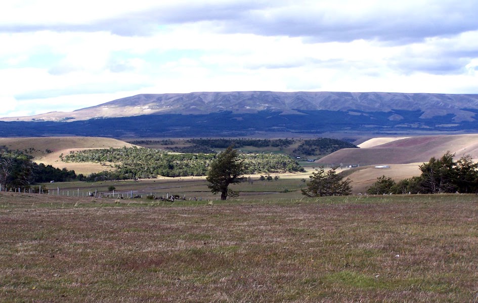 https://mdw-travel-data-us-east-1.s3.amazonaws.com/img/country/Chile/Mirador-Cerro-Bandera/img_03.jpg