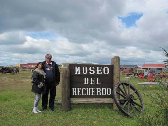 https://mdw-travel-data-us-east-1.s3.amazonaws.com/img/country/Chile/Museo-Del-Recuerdo/img_01.jpg