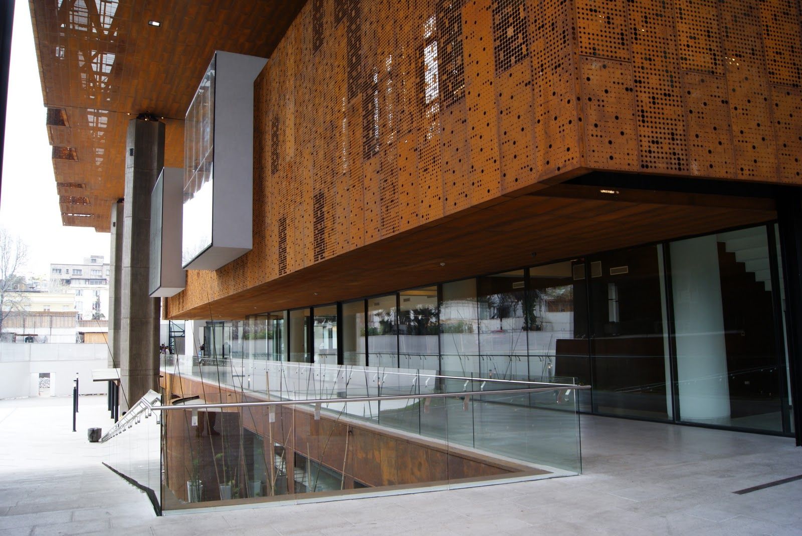 https://mdw-travel-data-us-east-1.s3.amazonaws.com/img/country/Chile/Museo-Gabriela-Mistral/img_01.jpg