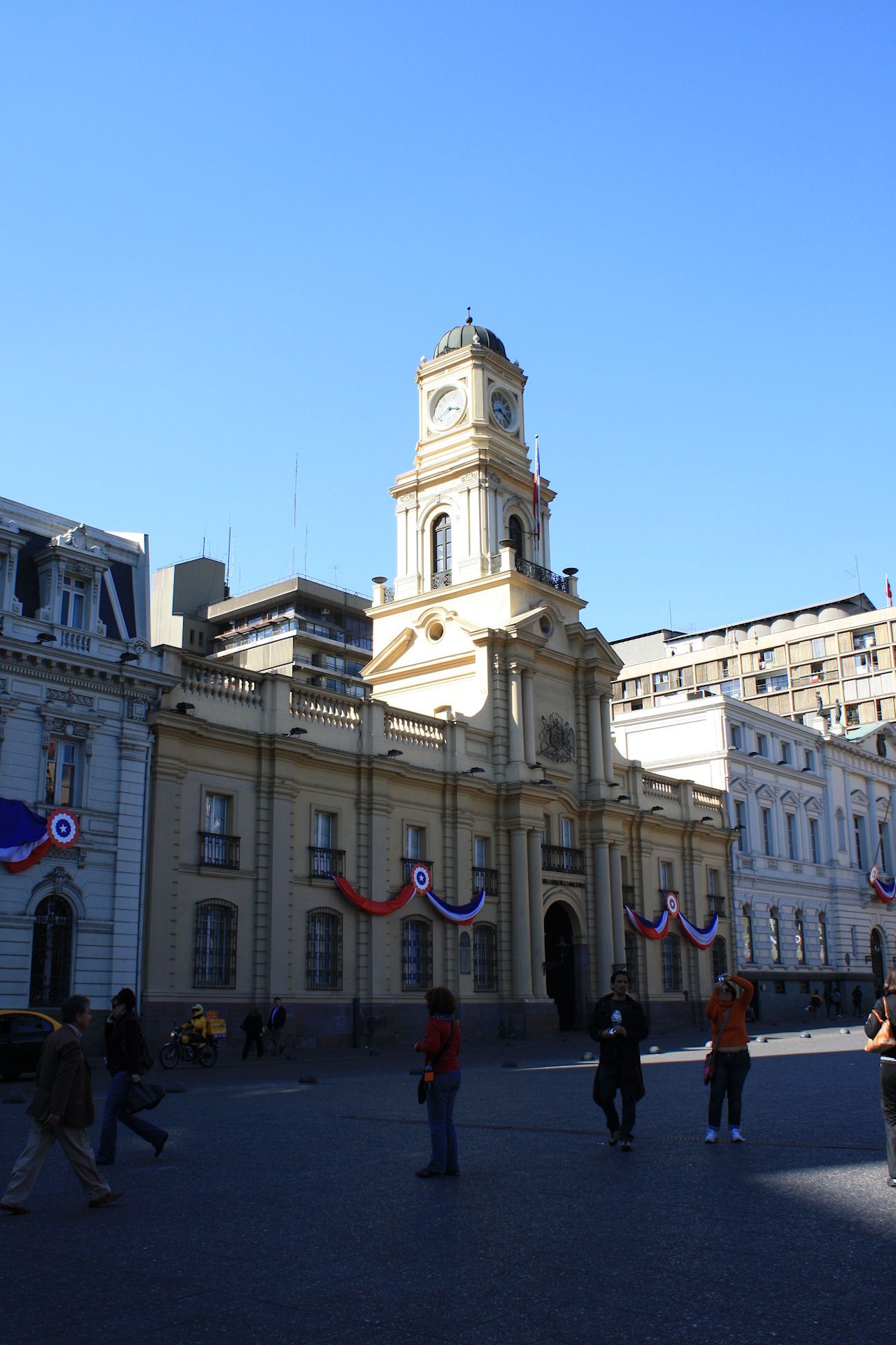 https://mdw-travel-data-us-east-1.s3.amazonaws.com/img/country/Chile/National-Historical-Museum/img_02.jpg