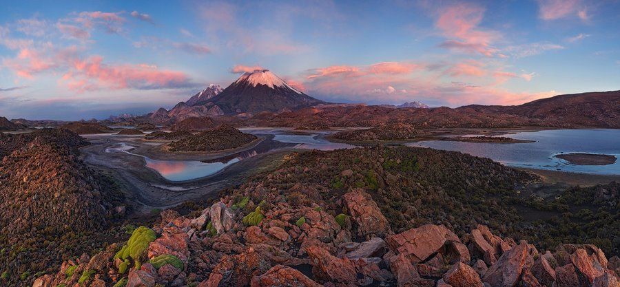 https://mdw-travel-data-us-east-1.s3.amazonaws.com/img/country/Chile/Parinacota-and-Pomerape-Volcanoes/img_02.jpg
