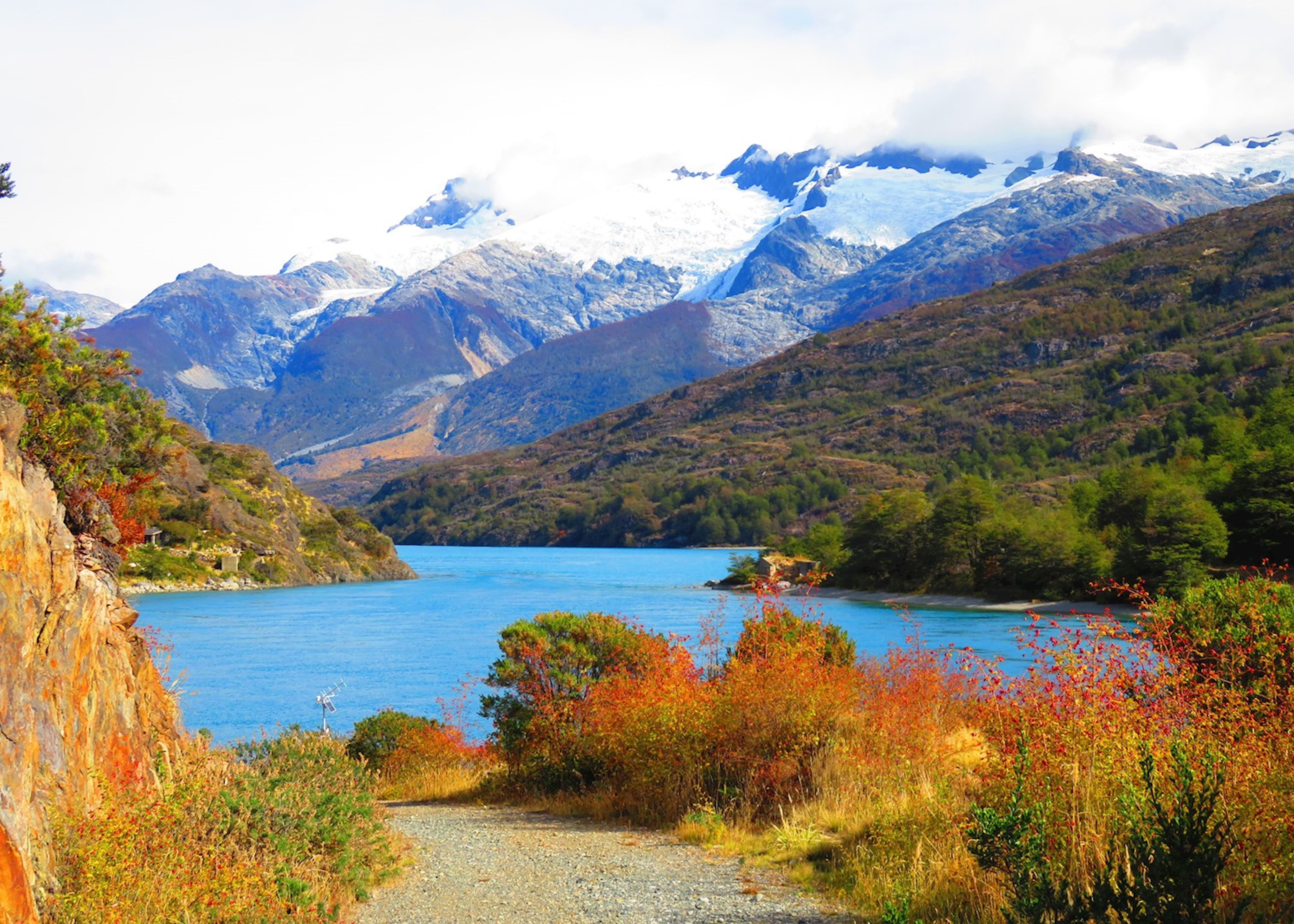 https://mdw-travel-data-us-east-1.s3.amazonaws.com/img/country/Chile/Pichasca-National-Reserve/img_01.jpg