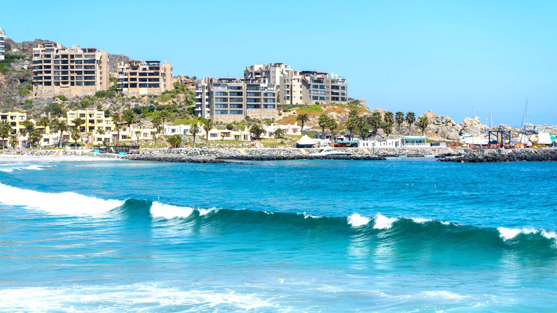 https://mdw-travel-data-us-east-1.s3.amazonaws.com/img/country/Chile/Playa-Las-Tacas/img_00.jpg