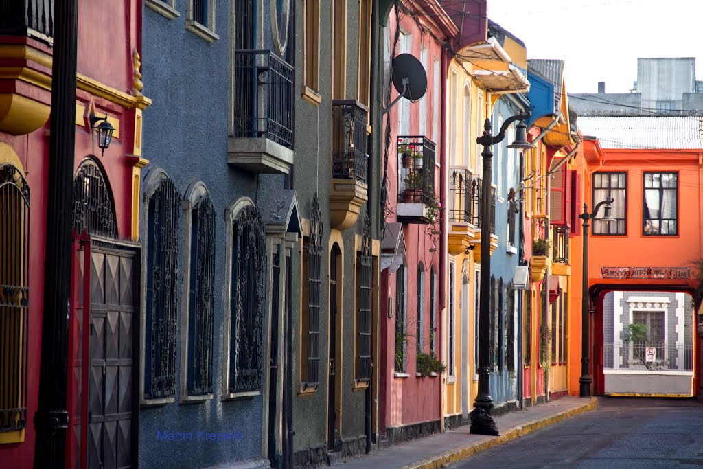 https://mdw-travel-data-us-east-1.s3.amazonaws.com/img/country/Chile/Plaza-Bellavista/img_00.jpg