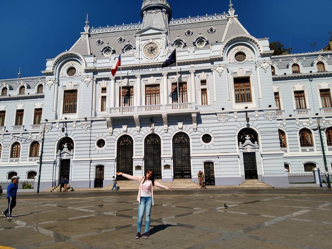 https://mdw-travel-data-us-east-1.s3.amazonaws.com/img/country/Chile/Plaza-Sotomayor/img_01.jpg