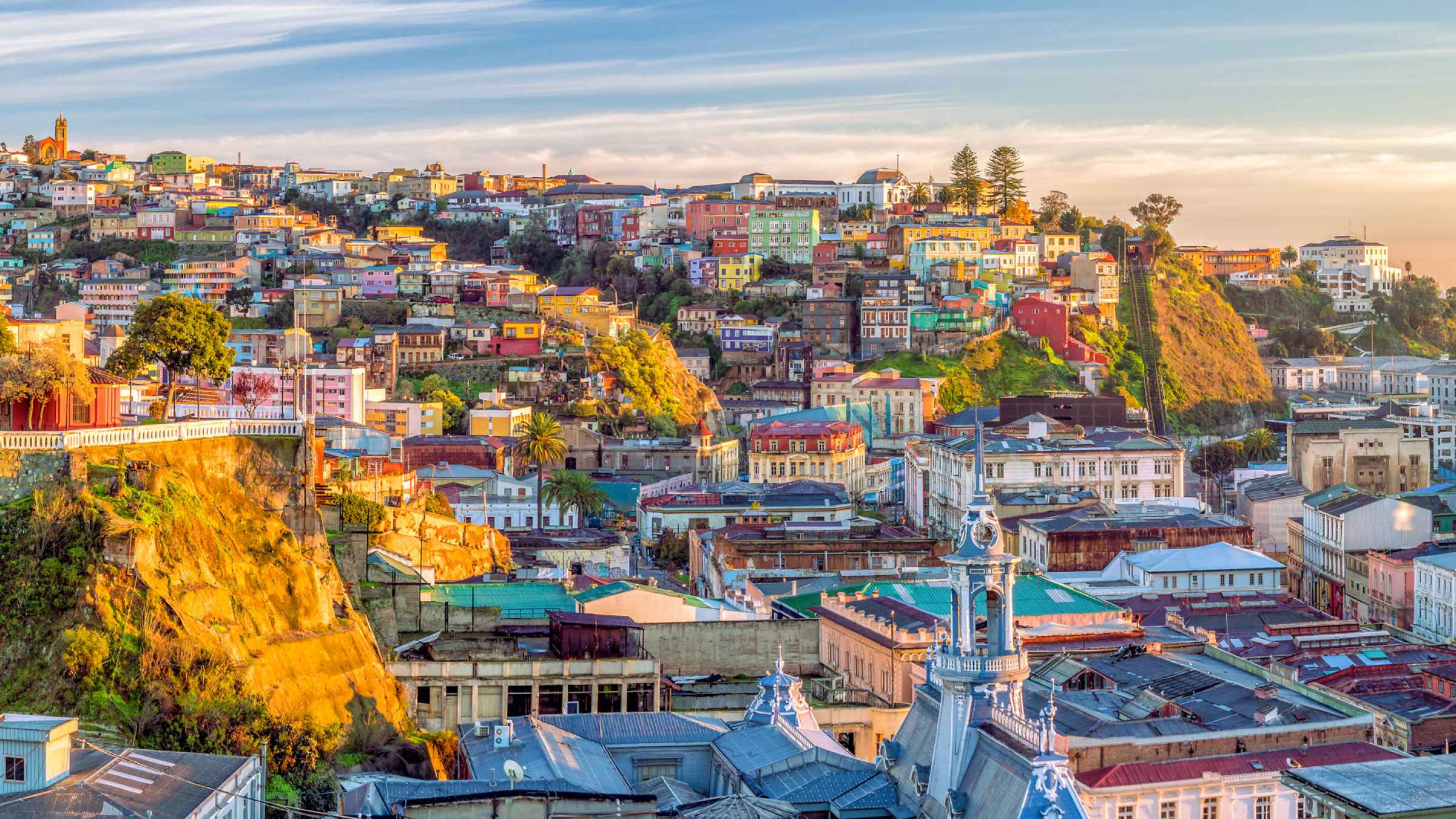 https://mdw-travel-data-us-east-1.s3.amazonaws.com/img/country/Chile/Puerto-Prat/img_01.jpg