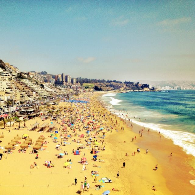 https://mdw-travel-data-us-east-1.s3.amazonaws.com/img/country/Chile/Renaca-Beach/img_01.jpg