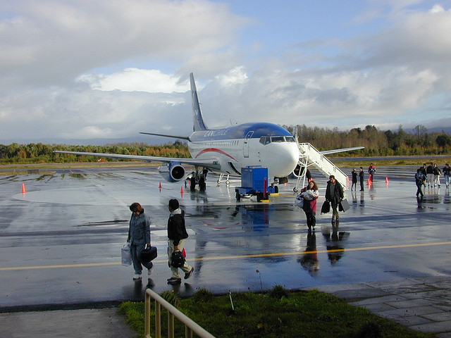 https://mdw-travel-data-us-east-1.s3.amazonaws.com/img/country/Chile/School-of-Pilots-Pichoy/img_01.jpg