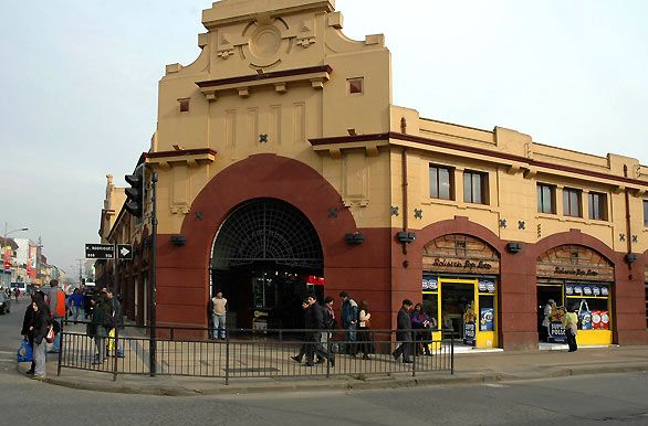 https://mdw-travel-data-us-east-1.s3.amazonaws.com/img/country/Chile/Temuco-Municipal-Market/img_02.jpg