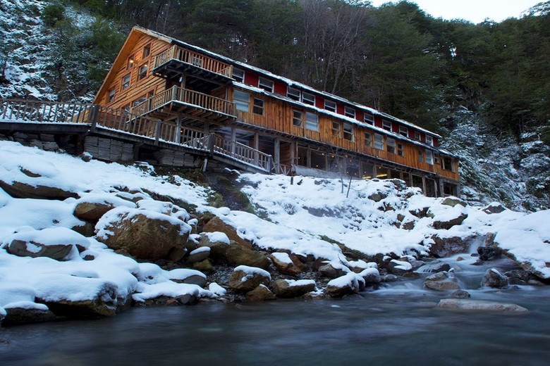 https://mdw-travel-data-us-east-1.s3.amazonaws.com/img/country/Chile/Termas-de-Malleco/img_01.jpg