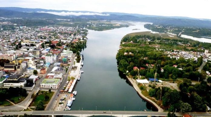 https://mdw-travel-data-us-east-1.s3.amazonaws.com/img/country/Chile/Valdivia-Cathedral/img_02.jpg