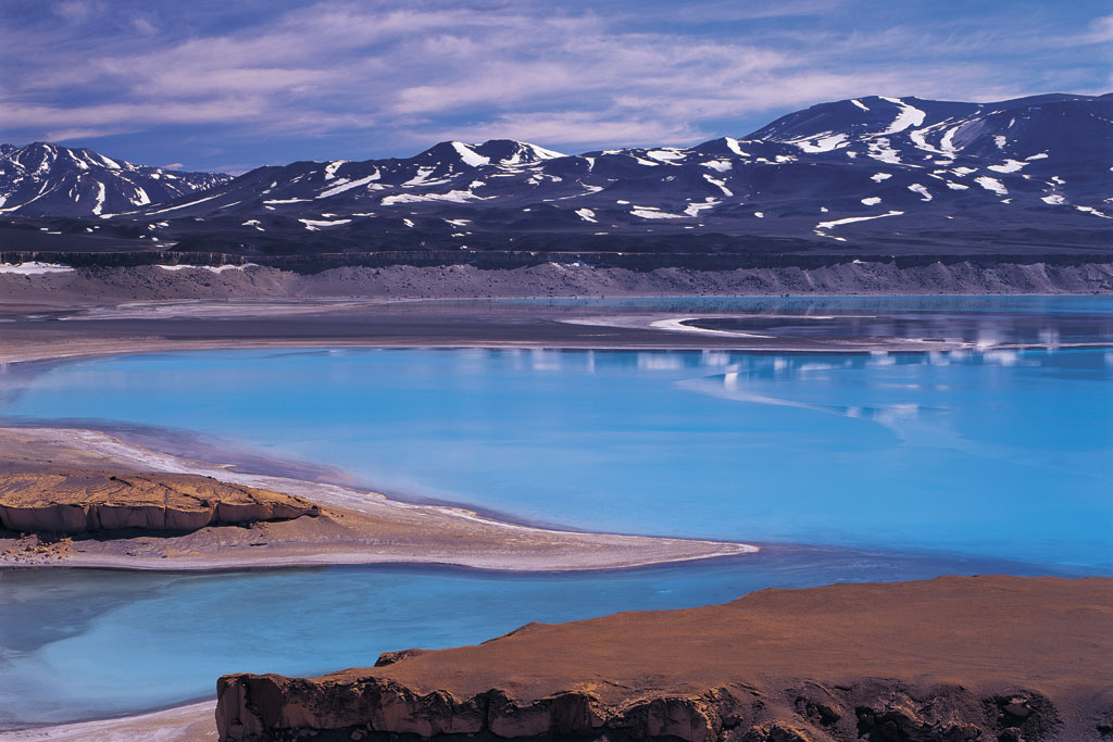 https://mdw-travel-data-us-east-1.s3.amazonaws.com/img/country/Chile/Valle-del-Maule/img_02.jpg