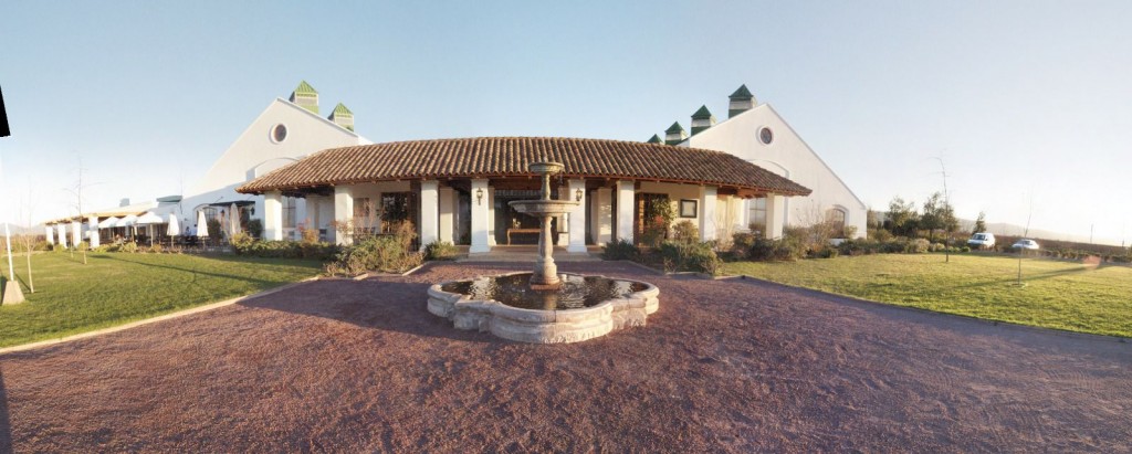 https://mdw-travel-data-us-east-1.s3.amazonaws.com/img/country/Chile/Vina-Casa-del-Bosque/img_02.jpg