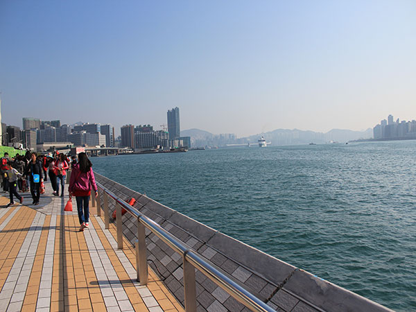 https://mdw-travel-data-us-east-1.s3.amazonaws.com/img/country/China/Avenue-of-Stars/img_05.jpg