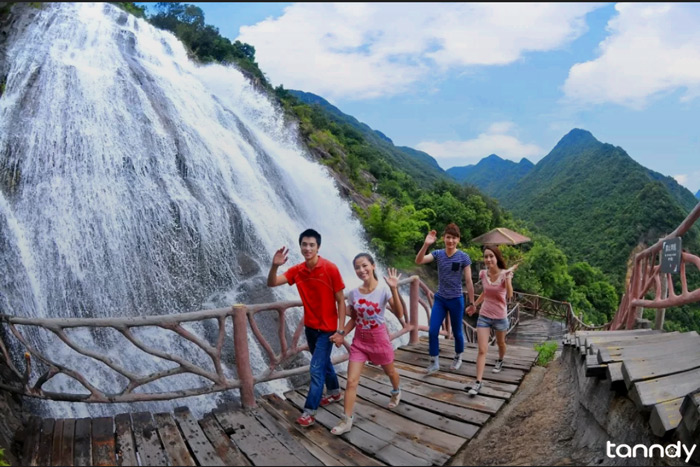 https://mdw-travel-data-us-east-1.s3.amazonaws.com/img/country/China/Baizu-Village/img_04.jpg