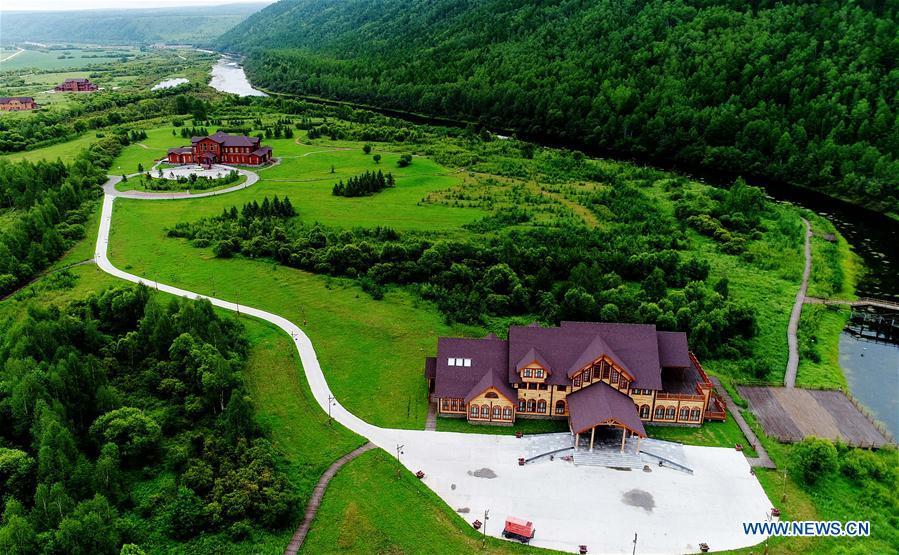https://mdw-travel-data-us-east-1.s3.amazonaws.com/img/country/China/Beiji-Village-Snow-Sculpture-Park/img_01.jpg