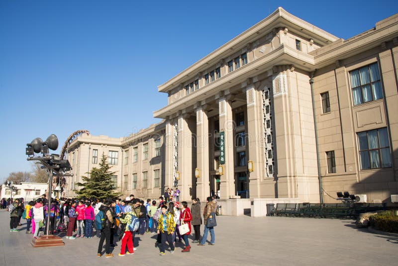 https://mdw-travel-data-us-east-1.s3.amazonaws.com/img/country/China/Beijing-Museum-of-Natural-History/img_03.jpg