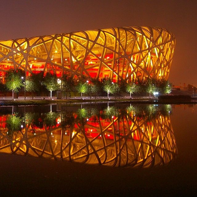 https://mdw-travel-data-us-east-1.s3.amazonaws.com/img/country/China/Beijing-National-Stadium-Birds-Nest/img_02.jpg