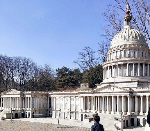 https://mdw-travel-data-us-east-1.s3.amazonaws.com/img/country/China/Beijing-World-Park/img_01.jpg
