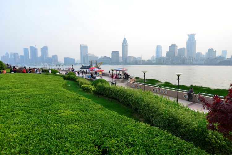 https://mdw-travel-data-us-east-1.s3.amazonaws.com/img/country/China/Binjiang-Avenue-Shopping-Street/img_03.jpg
