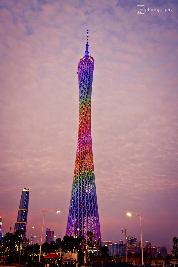 https://mdw-travel-data-us-east-1.s3.amazonaws.com/img/country/China/Canton-Tower/img_04.jpg