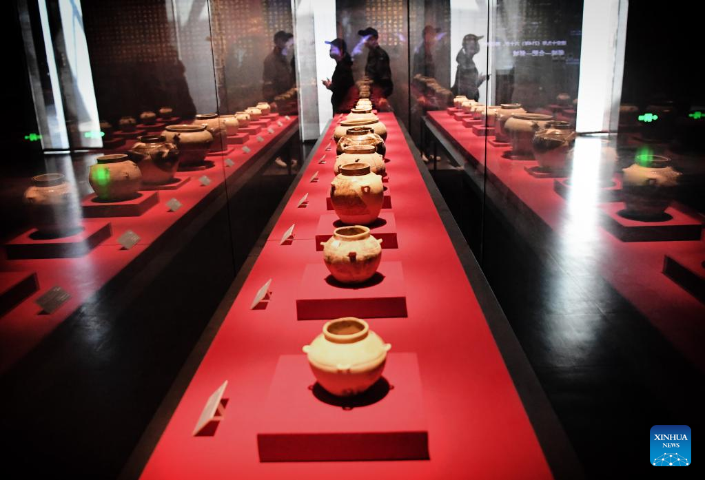 https://mdw-travel-data-us-east-1.s3.amazonaws.com/img/country/China/Cao-Cao-Mausoleum/img_01.jpg