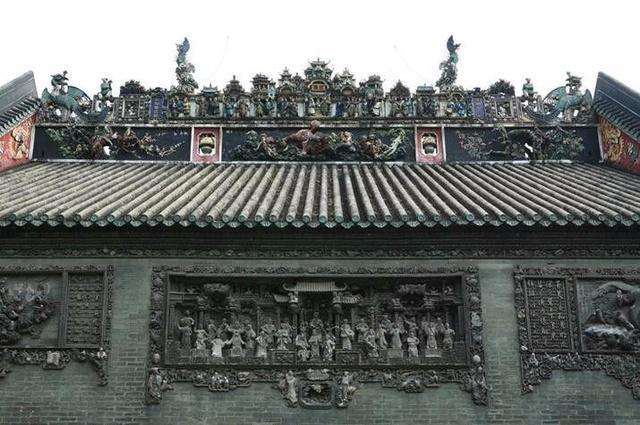 https://mdw-travel-data-us-east-1.s3.amazonaws.com/img/country/China/Chen-Clan-Ancestral-Hall/img_02.jpg