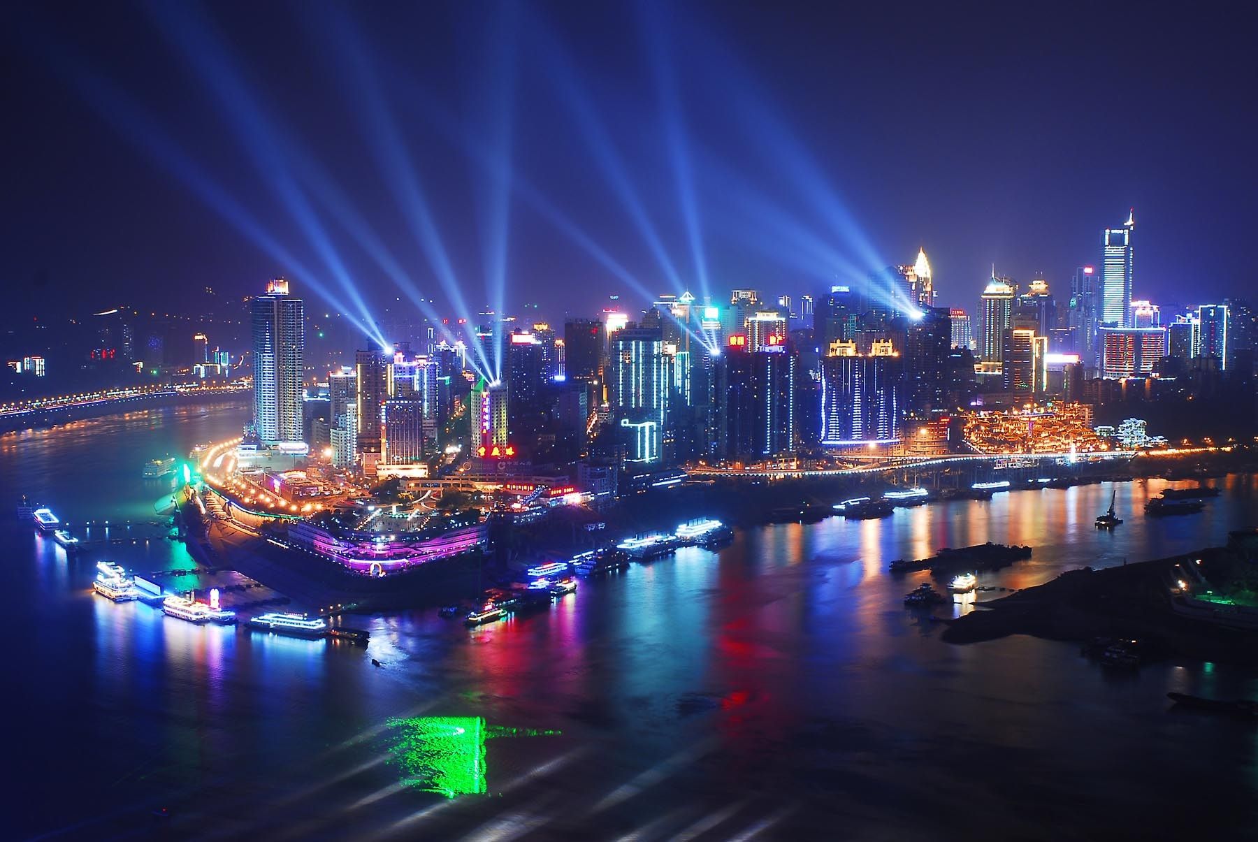 https://mdw-travel-data-us-east-1.s3.amazonaws.com/img/country/China/Chongqing-Grand-Theater/img_02.jpg