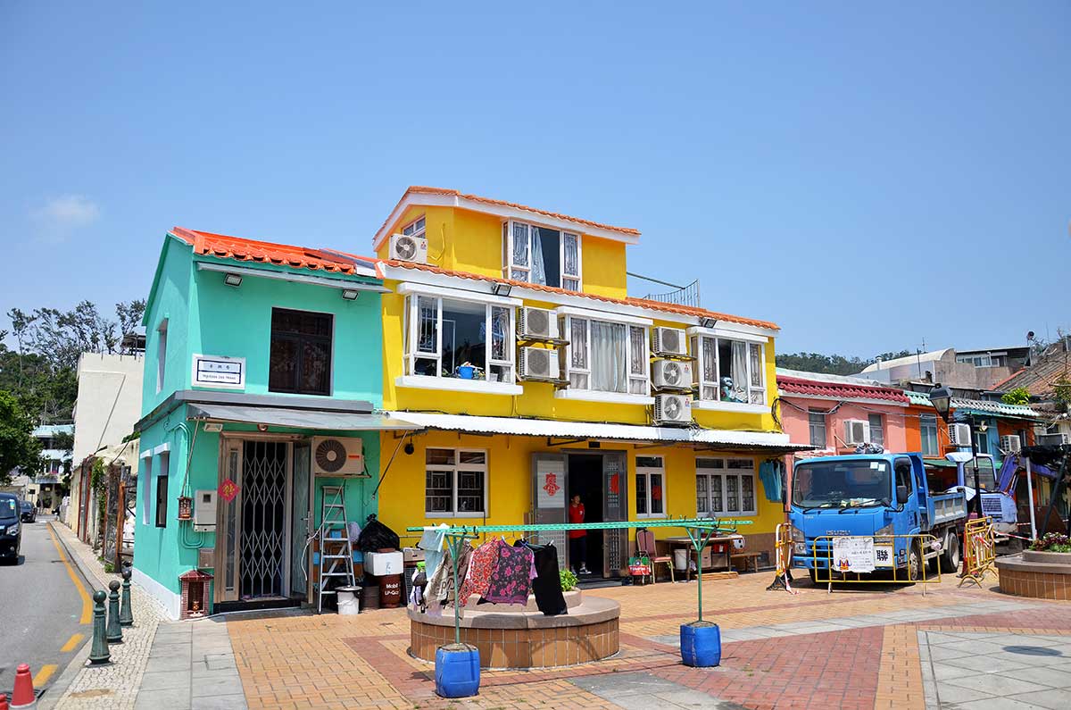 https://mdw-travel-data-us-east-1.s3.amazonaws.com/img/country/China/Coloane-Village/img_01.jpg
