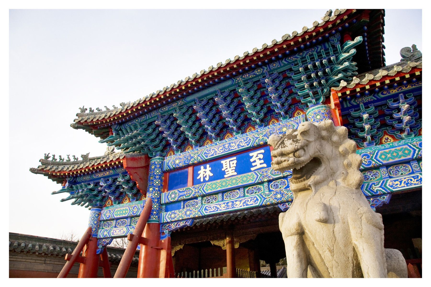 https://mdw-travel-data-us-east-1.s3.amazonaws.com/img/country/China/Confucius-Temple-Qufu/img_02.jpg