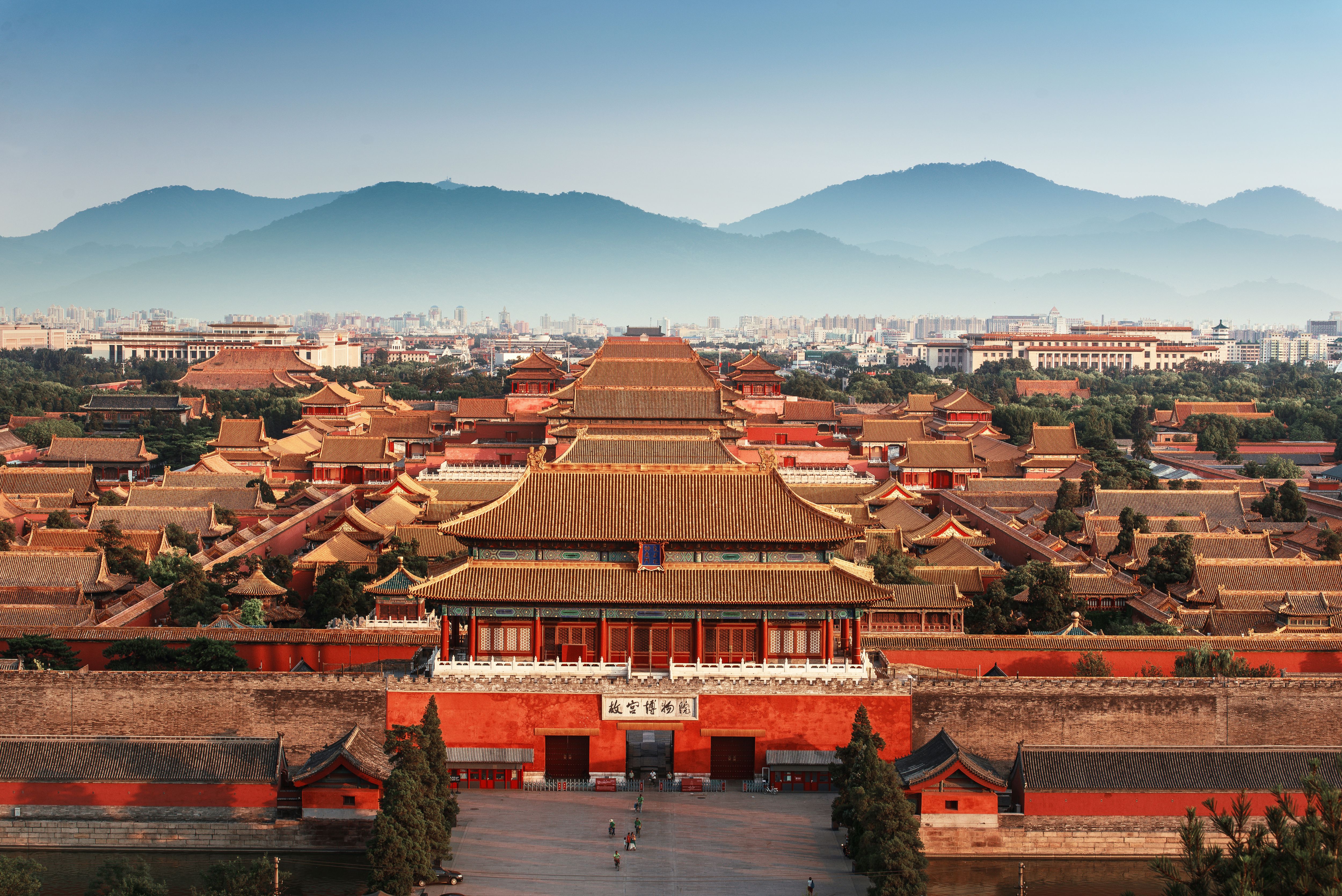 https://mdw-travel-data-us-east-1.s3.amazonaws.com/img/country/China/Cultural-Palace/img_01.jpg