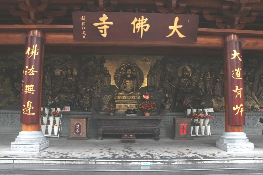 https://mdw-travel-data-us-east-1.s3.amazonaws.com/img/country/China/Dafo-Temple/img_04.jpg