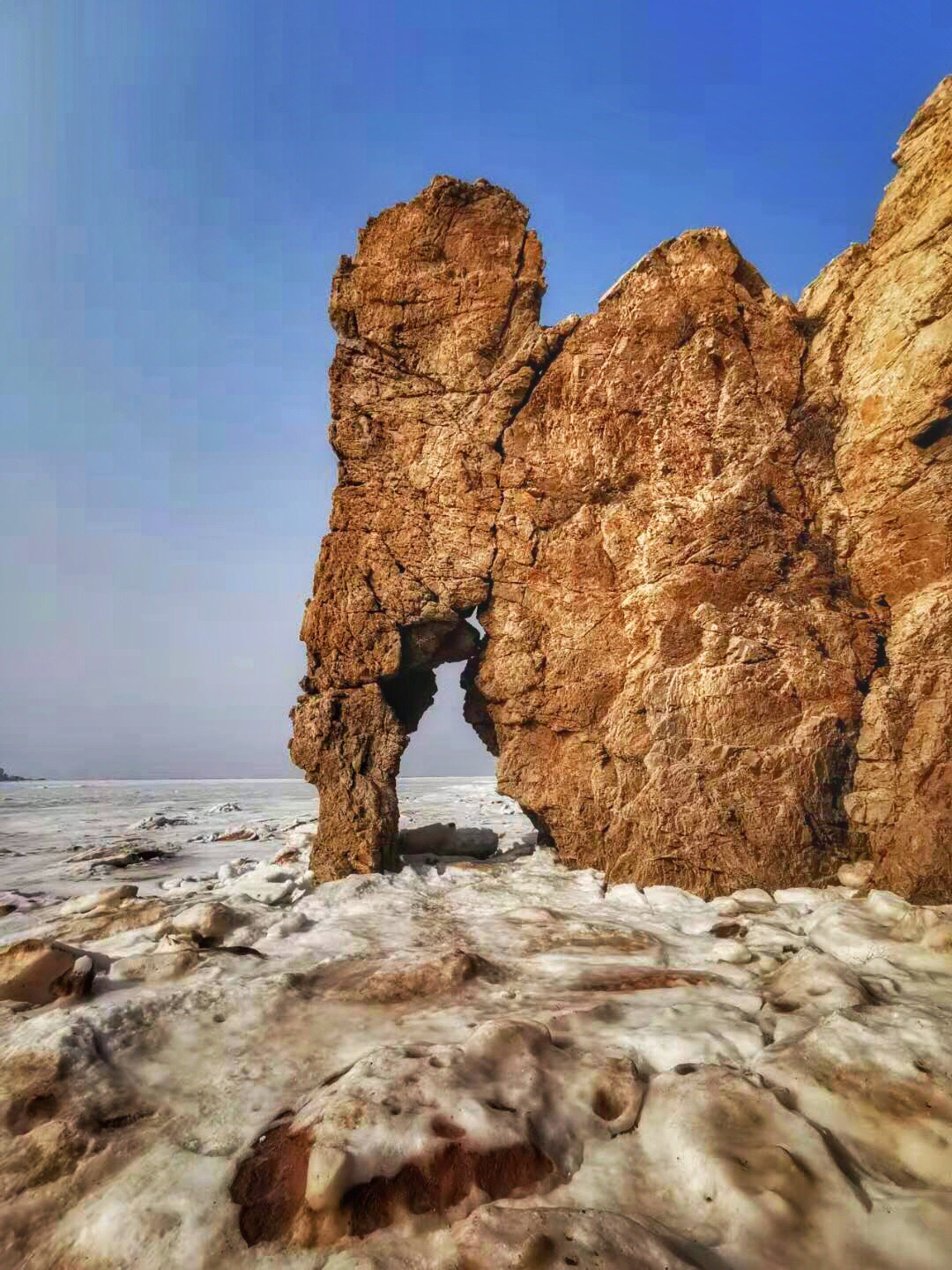 https://mdw-travel-data-us-east-1.s3.amazonaws.com/img/country/China/Dalian-Lvshun-Snake-Island/img_03.jpg