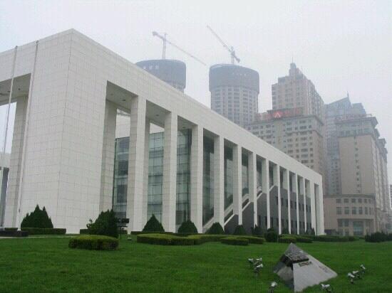 https://mdw-travel-data-us-east-1.s3.amazonaws.com/img/country/China/Dalian-Modern-Museum/img_02.jpg