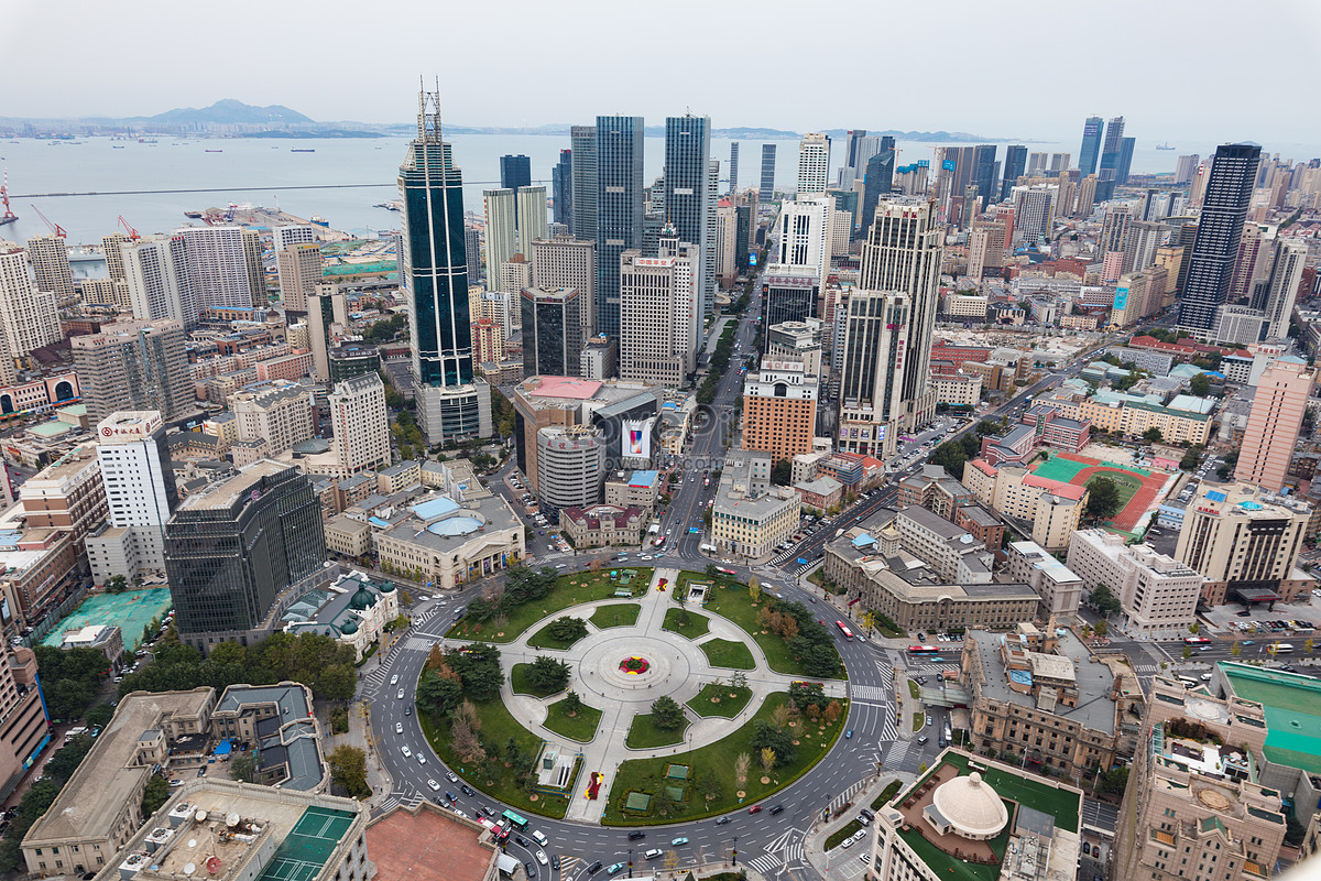 https://mdw-travel-data-us-east-1.s3.amazonaws.com/img/country/China/Dalian-Zhongshan-Square/img_05.jpg